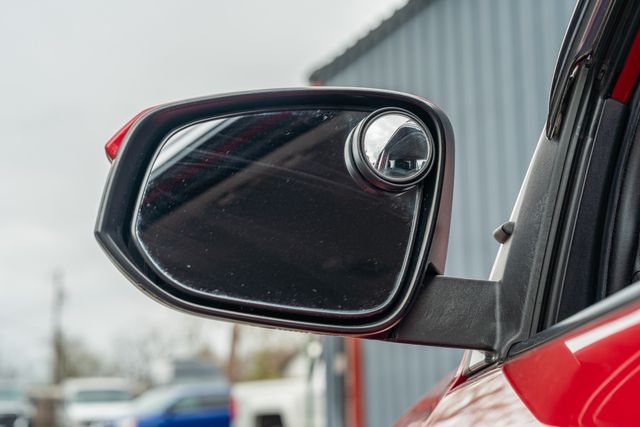 2017 Toyota 4Runner TRD Pro 4X4 / 1-OWNER W/ UPGRADES / LOADED 4WD | Austin, TX | Rocky Mountain Truck Stop Austin