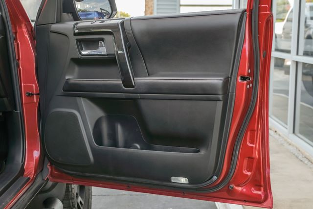 2017 Toyota 4Runner TRD Pro 4X4 / 1-OWNER W/ UPGRADES | Austin, TX | Rocky Mountain Truck Stop Austin 2017 Toyota 4Runner TRD Pro 4X4 / 1-OWNER W/ UPGRADES | Austin, TX | Rocky Mountain Truck Stop Austin