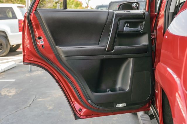 2017 Toyota 4Runner TRD Pro 4X4 / 1-OWNER W/ UPGRADES | Austin, TX | Rocky Mountain Truck Stop Austin 2017 Toyota 4Runner TRD Pro 4X4 / 1-OWNER W/ UPGRADES | Austin, TX | Rocky Mountain Truck Stop Austin