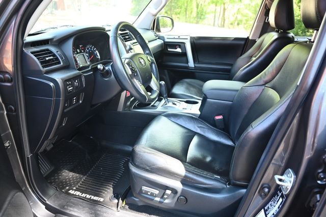 2017 Toyota 4Runner SR5 Premium