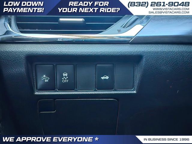 2017 Toyota Avalon XLE Plus Houston, Texas Vista Cars and Trucks 2017 Toyota Avalon XLE Plus Houston, Texas Vista Cars and Trucks