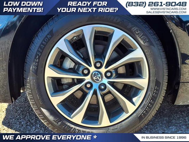 2017 Toyota Avalon XLE Plus Houston, Texas Vista Cars and Trucks