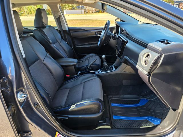 2017 Toyota Corolla SE 2017 Toyota Corolla SE