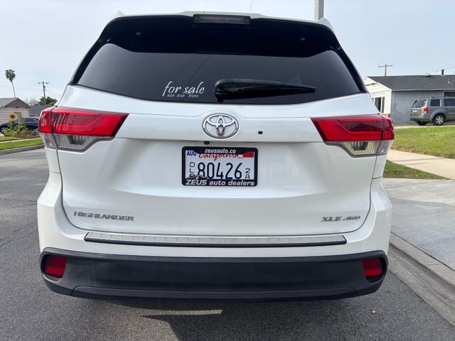2017 Toyota Highlander XLE | Brea, CA | Zeus Auto Dealers