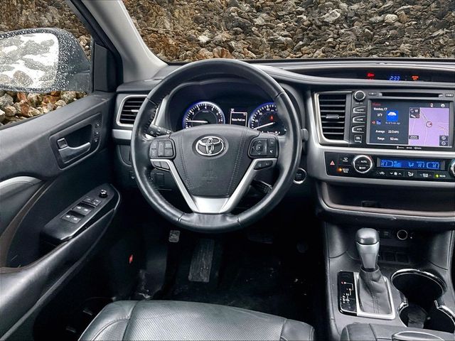 2017 Toyota Highlander Limited
