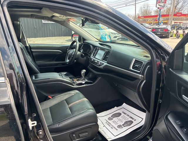 2017 Toyota Highlander SE | Ontario, OH | New Haven Auto Sales 2017 Toyota Highlander SE | Ontario, OH | New Haven Auto Sales