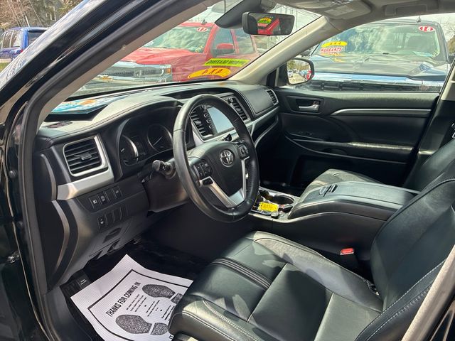 2017 Toyota Highlander SE | Ontario, OH | New Haven Auto Sales