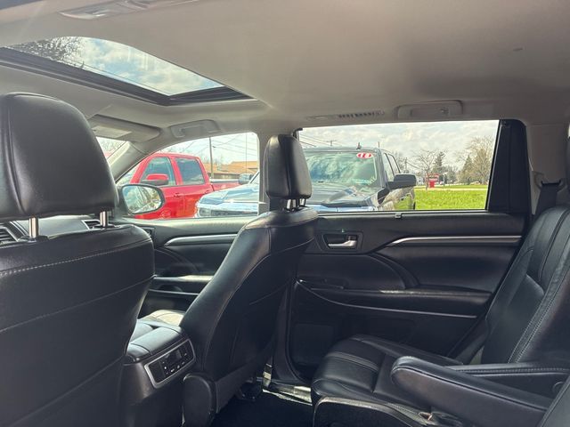 2017 Toyota Highlander SE | Ontario, OH | New Haven Auto Sales