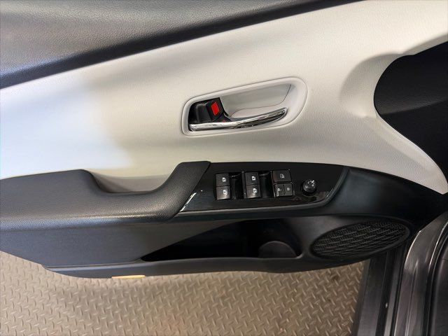 2017 Toyota Prius Prime Advanced