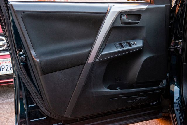 2017 Toyota RAV4 LE | Van Nuys, CA | Stellar Auto INC. 2017 Toyota RAV4 LE | Van Nuys, CA | Stellar Auto INC.