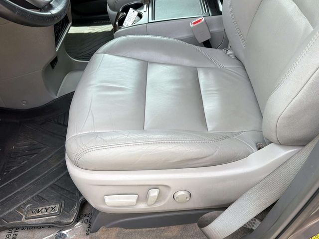 2017 Toyota Sienna XLE Premium 7-Passenger | Alpharetta, GA | Star Motors 2017 Toyota Sienna XLE Premium 7-Passenger | Alpharetta, GA | Star Motors