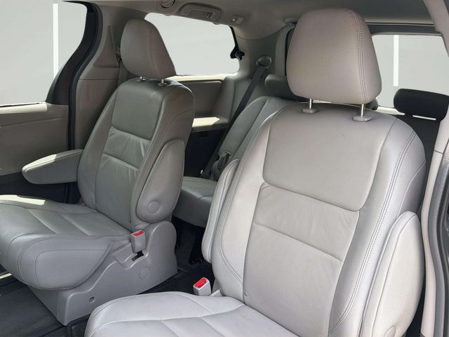2017 Toyota Sienna XLE Premium 7-Passenger | Alpharetta, GA | Star Motors 2017 Toyota Sienna XLE Premium 7-Passenger | Alpharetta, GA | Star Motors