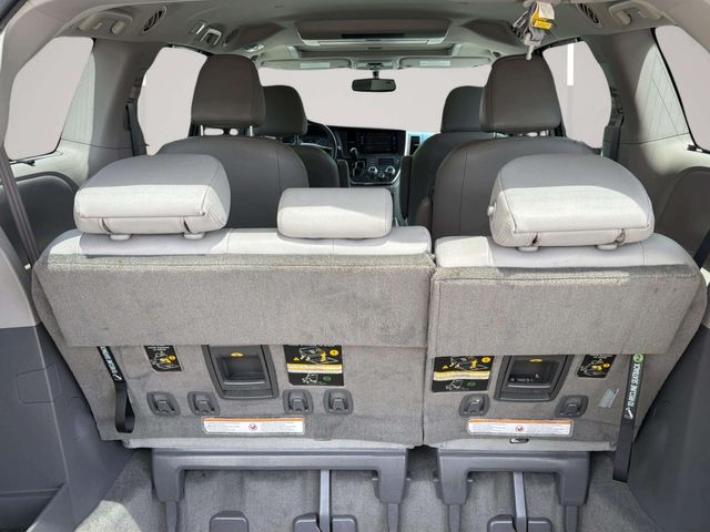 2017 Toyota Sienna XLE Premium 7-Passenger | Alpharetta, GA | Star Motors