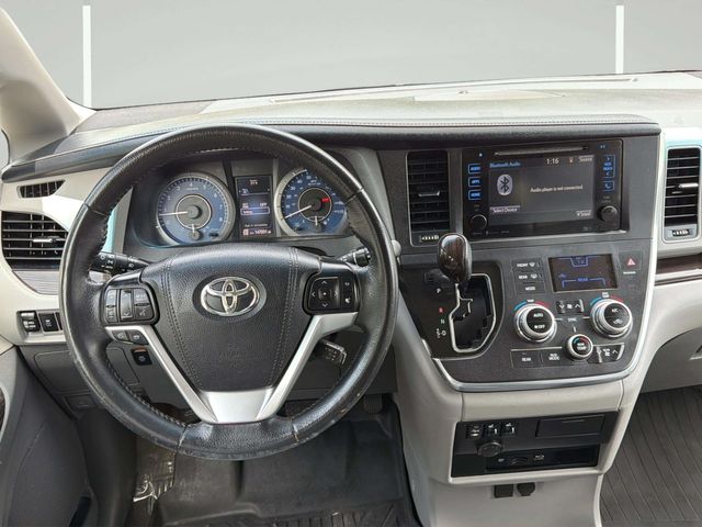 2017 Toyota Sienna XLE Premium 7-Passenger | Alpharetta, GA | Star Motors 2017 Toyota Sienna XLE Premium 7-Passenger | Alpharetta, GA | Star Motors