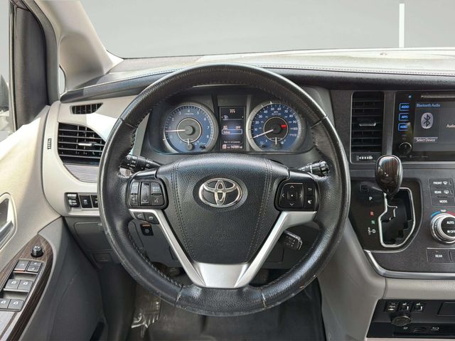 2017 Toyota Sienna XLE Premium 7-Passenger | Alpharetta, GA | Star Motors 2017 Toyota Sienna XLE Premium 7-Passenger | Alpharetta, GA | Star Motors