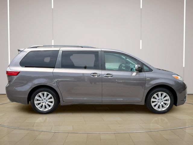 2017 Toyota Sienna XLE Premium 7-Passenger | Alpharetta, GA | Star Motors 2017 Toyota Sienna XLE Premium 7-Passenger | Alpharetta, GA | Star Motors