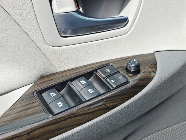 2017 Toyota Sienna XLE 7-Passenger | Ellisville, MO | AutoPort 2017 Toyota Sienna XLE 7-Passenger | Ellisville, MO | AutoPort