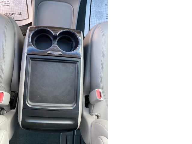 2017 Toyota Sienna XLE Premium 8-Passenger | Ephrata, PA | Pine Tree Motors 2017 Toyota Sienna XLE Premium 8-Passenger | Ephrata, PA | Pine Tree Motors