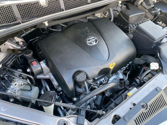 2017 Toyota Sienna XLE Premium 8-Passenger | Ephrata, PA | Pine Tree Motors