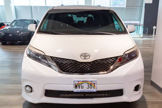 2017 Toyota Sienna SE 3RD ROW