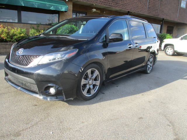 2017 Toyota Sienna SE 8-Passenger | Memphis, TN | Peck Daniel Auto Sales