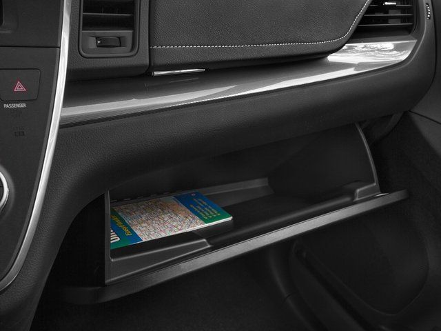 2017 Toyota Sienna SE Premium 3rd row