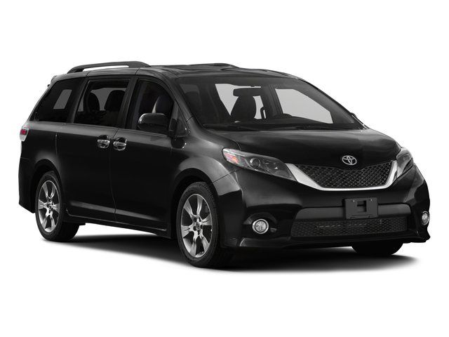 2017 Toyota Sienna SE Premium 3rd row