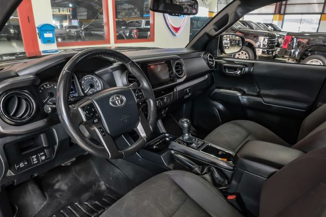 2017 Toyota Tacoma TRD Off-Road 2017 Toyota Tacoma TRD Off-Road