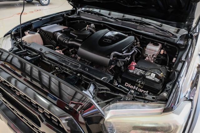 2017 Toyota Tacoma TRD Off-Road | Addison, TX | Mr Car Guys