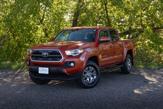 2017 Toyota Tacoma SR5 V6 w/ Tow Package