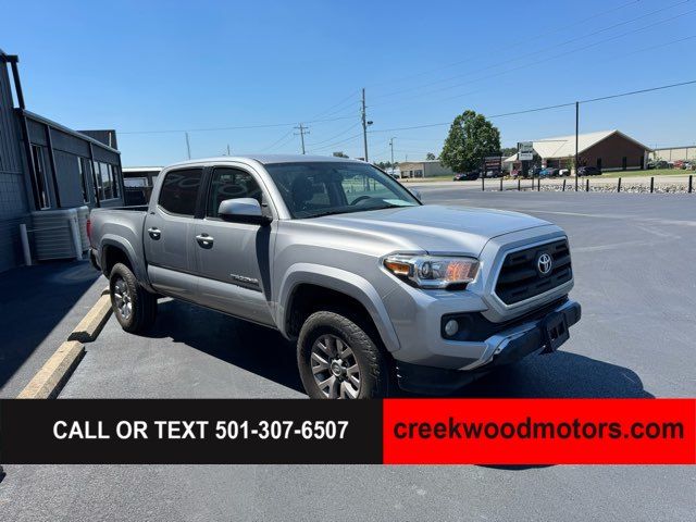 2017 Toyota Tacoma SR5 3.5 V6 Crew Cab Nav Silver Financing Nice