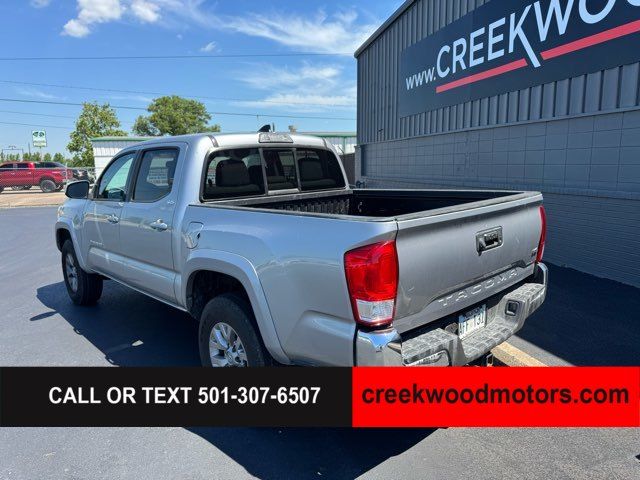 2017 Toyota Tacoma SR5 V6 Auto 2WD Crew Cab Silver Financing Nice 2017 Toyota Tacoma SR5 V6 Auto 2WD Crew Cab Silver Financing Nice