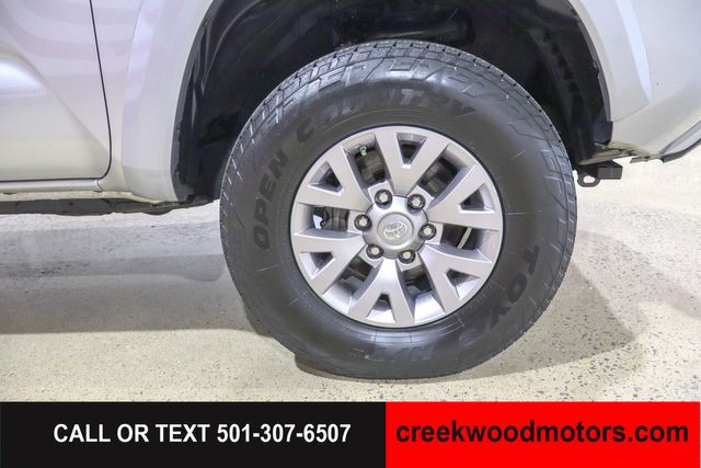 2017 Toyota Tacoma SR5 V6 Auto 2WD Crew Cab Silver Financing Nice 2017 Toyota Tacoma SR5 V6 Auto 2WD Crew Cab Silver Financing Nice