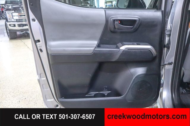 2017 Toyota Tacoma SR5 V6 Auto 2WD Crew Cab Silver Financing Nice 2017 Toyota Tacoma SR5 V6 Auto 2WD Crew Cab Silver Financing Nice