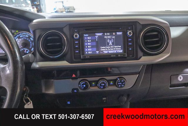 2017 Toyota Tacoma SR5 V6 Auto 2WD Crew Cab Silver Financing Nice 2017 Toyota Tacoma SR5 V6 Auto 2WD Crew Cab Silver Financing Nice
