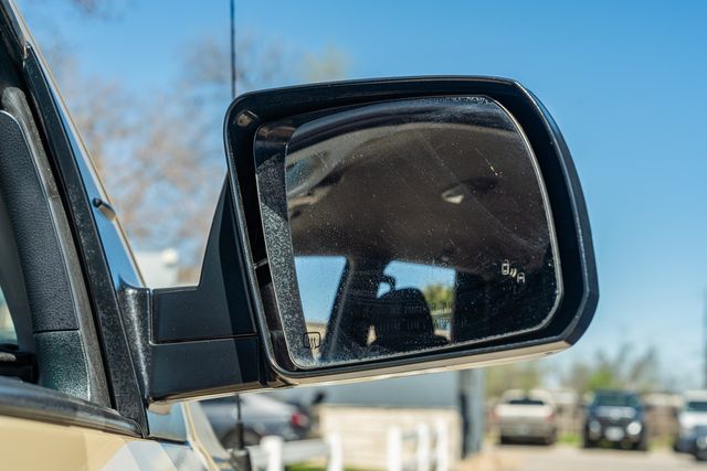 2017 Toyota Tundra SR5 4X4 / TRD OFF ROAD PKG / 5.7 V8 / CLEAN CARFAX | Austin, TX | Rocky Mountain Truck Stop Austin 2017 Toyota Tundra SR5 4X4 / TRD OFF ROAD PKG / 5.7 V8 / CLEAN CARFAX | Austin, TX | Rocky Mountain Truck Stop Austin