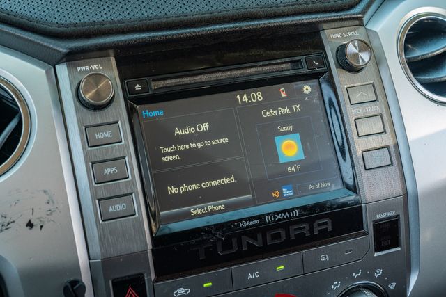 2017 Toyota Tundra SR5 4X4 / TRD OFF ROAD PKG / 5.7 V8 / CLEAN CARFAX | Austin, TX | Rocky Mountain Truck Stop Austin 2017 Toyota Tundra SR5 4X4 / TRD OFF ROAD PKG / 5.7 V8 / CLEAN CARFAX | Austin, TX | Rocky Mountain Truck Stop Austin