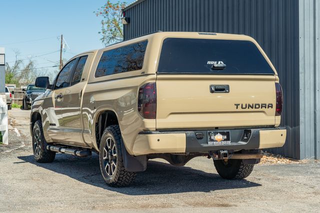 2017 Toyota Tundra SR5 4X4 / TRD OFF ROAD PKG / 5.7 V8 / CLEAN CARFAX | Dallas, TX | Rocky Mountain Truck Stop Dallas 2017 Toyota Tundra SR5 4X4 / TRD OFF ROAD PKG / 5.7 V8 / CLEAN CARFAX | Dallas, TX | Rocky Mountain Truck Stop Dallas