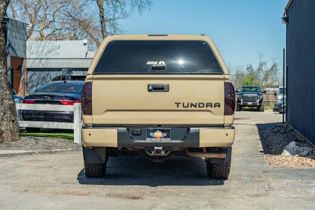 2017 Toyota Tundra SR5 4X4 / TRD OFF ROAD PKG / 5.7 V8 / CLEAN CARFAX | Austin, TX | Rocky Mountain Truck Stop Austin 2017 Toyota Tundra SR5 4X4 / TRD OFF ROAD PKG / 5.7 V8 / CLEAN CARFAX | Austin, TX | Rocky Mountain Truck Stop Austin