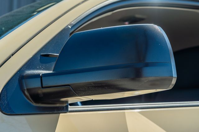 2017 Toyota Tundra SR5 4X4 / TRD OFF ROAD PKG / 5.7 V8 / CLEAN CARFAX | Austin, TX | Rocky Mountain Truck Stop Austin 2017 Toyota Tundra SR5 4X4 / TRD OFF ROAD PKG / 5.7 V8 / CLEAN CARFAX | Austin, TX | Rocky Mountain Truck Stop Austin