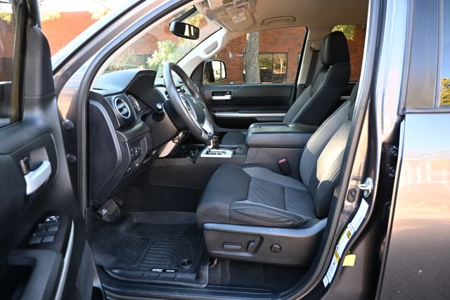 2017 Toyota Tundra SR5