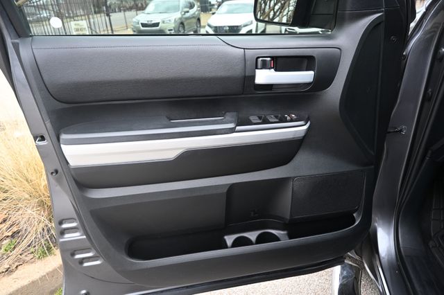 2017 Toyota Tundra SR5 TSS