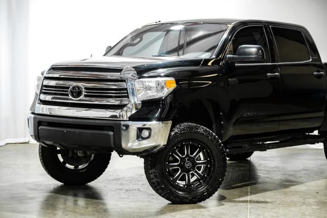 2017 Toyota Tundra SR5