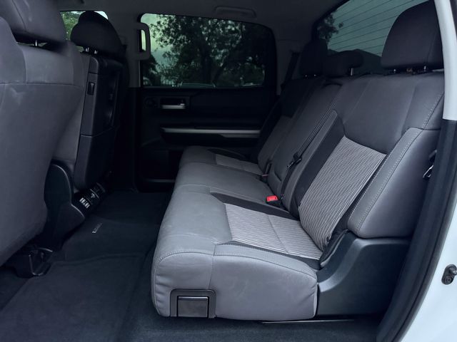 2017 Toyota Tundra SR5