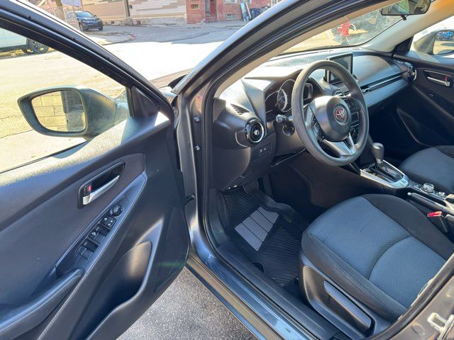 2017 Toyota Yaris iA