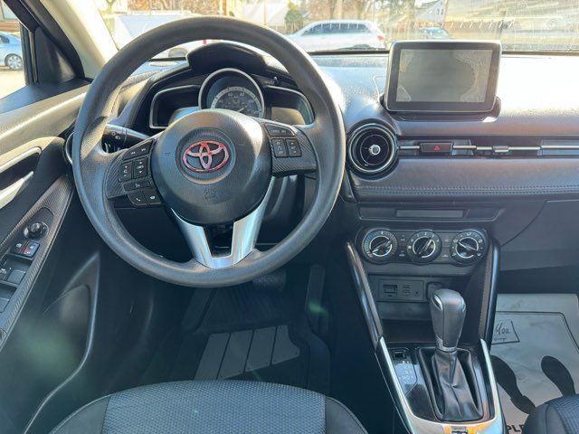 2017 Toyota Yaris iA