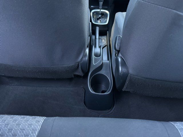 2017 Toyota Yaris L 5-Door 