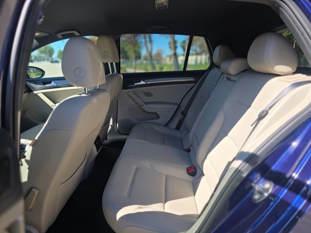 2017 Volkswagen e-Golf SEL Premium