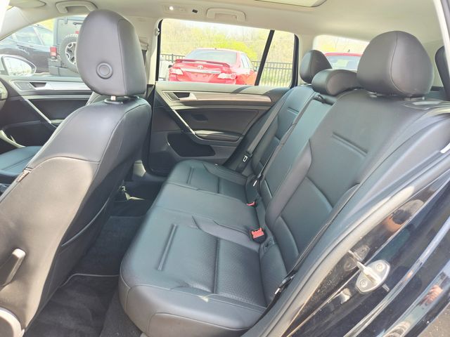 2017 Volkswagen Golf Alltrack SE 4Motion | Ellisville, MO | AutoPort