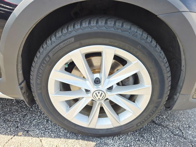 2017 Volkswagen Golf Alltrack SE 4Motion | Ellisville, MO | AutoPort
